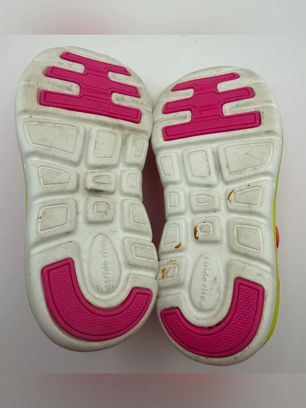 Stride Rite Made2Play Phibian Pink Water Shoes Kids Size 11 Gorpcore Summer